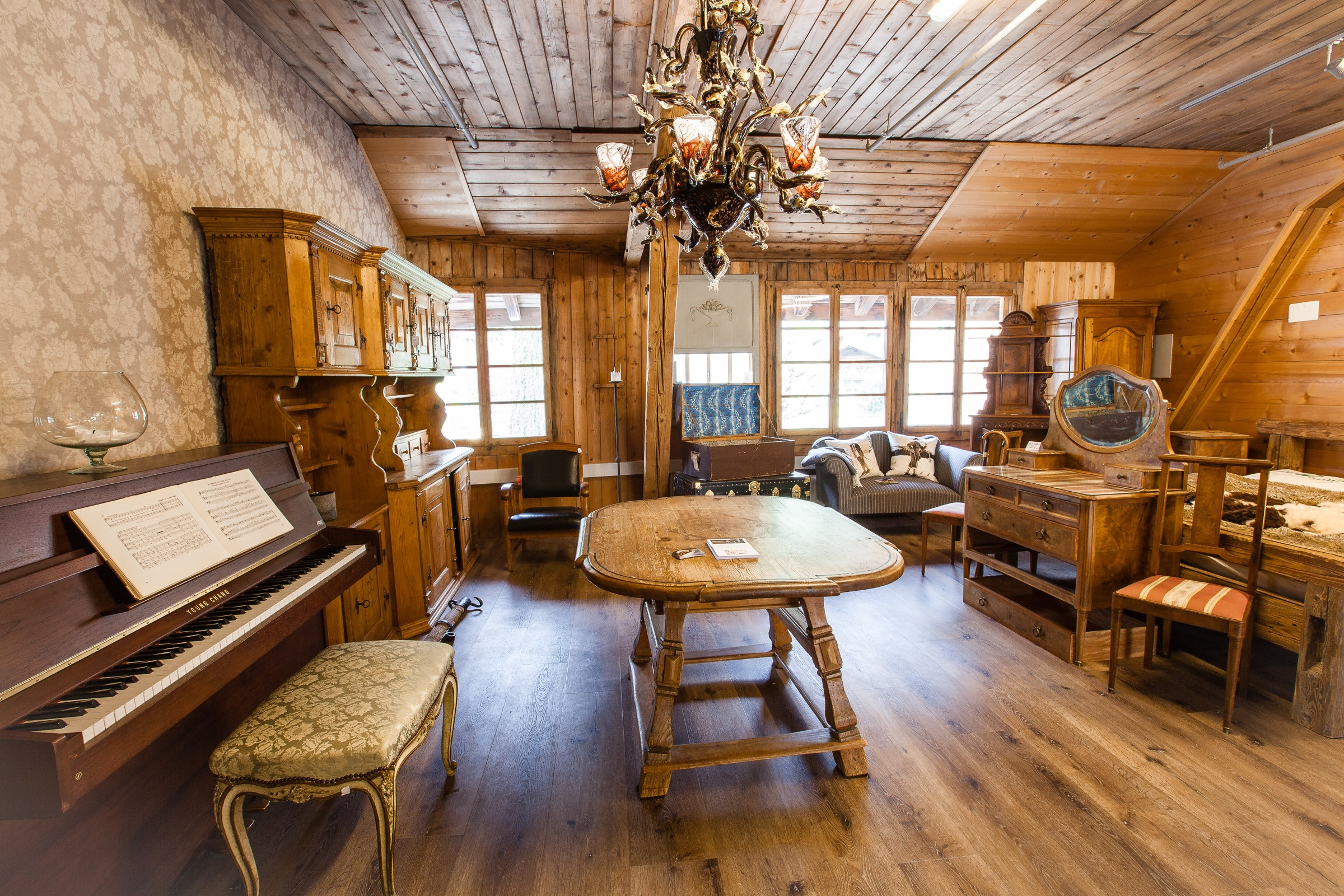 Meubles à vendre dans l'espace durable - chambre